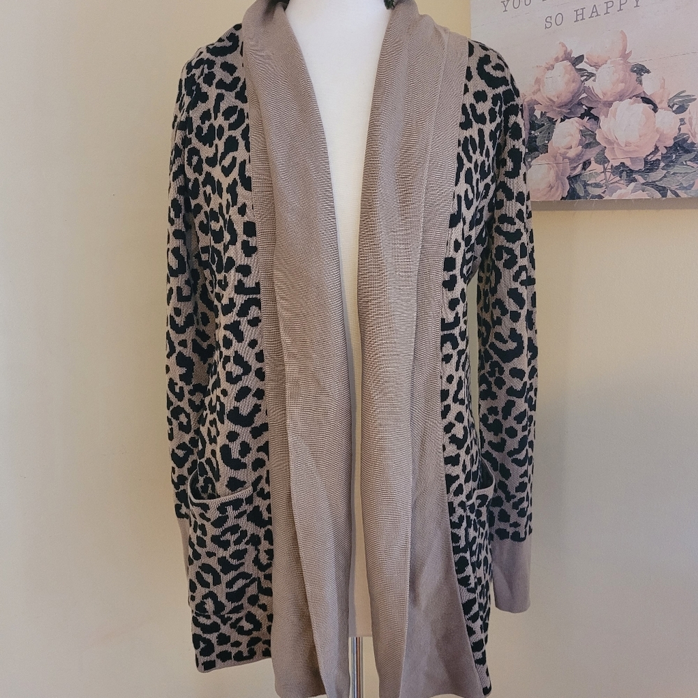 Leapord print cardigan